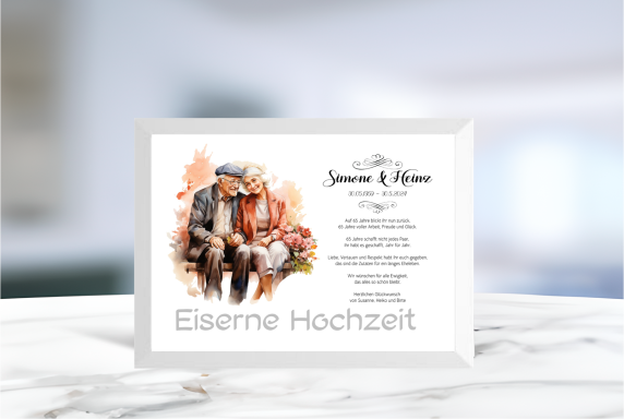 Geldgeschenk zur Eisernen Hochzeit mit ausgeschnittenem Schriftzug im Rahmen, ideal zum Befüllen mit Geldscheinen.