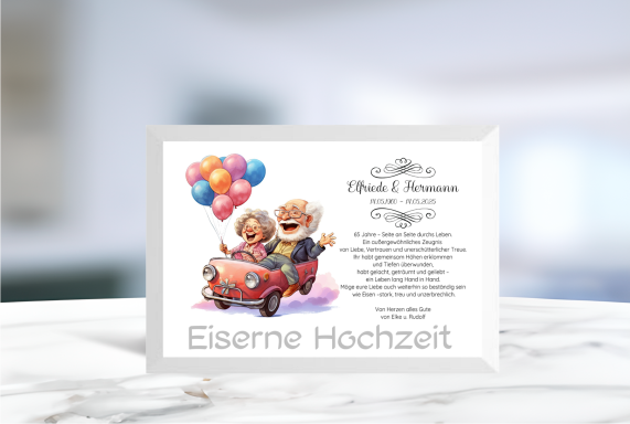 Geldgeschenk zur Eisernen Hochzeit mit ausgeschnittenem Schriftzug im Rahmen, ideal zum Befüllen mit Geldscheinen.