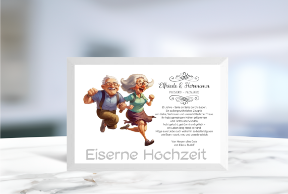 Geldgeschenk zur Eisernen Hochzeit mit ausgeschnittenem Schriftzug im Rahmen, ideal zum Befüllen mit Geldscheinen.