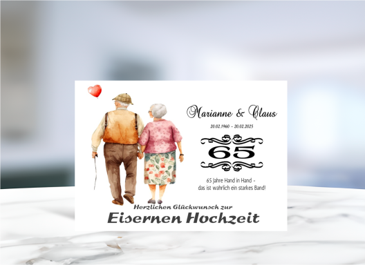 Personalisierte Grußkarte zur Eisernen Hochzeit (65 Jahre Ehe) mit fröhlichem Paar-Motiv